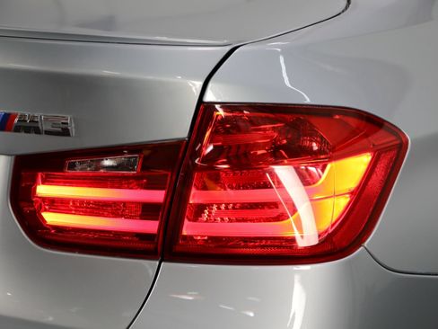 Used 2015 BMW M3 RWD image 20