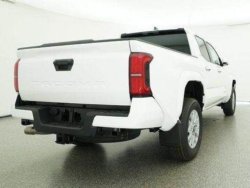New 2026 Toyota Tacoma SR5 RWD image 19