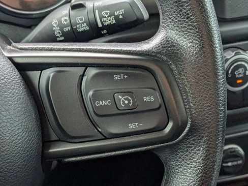 Used 2021 Jeep Wrangler Unlimited Sport AWD/4WD image 24
