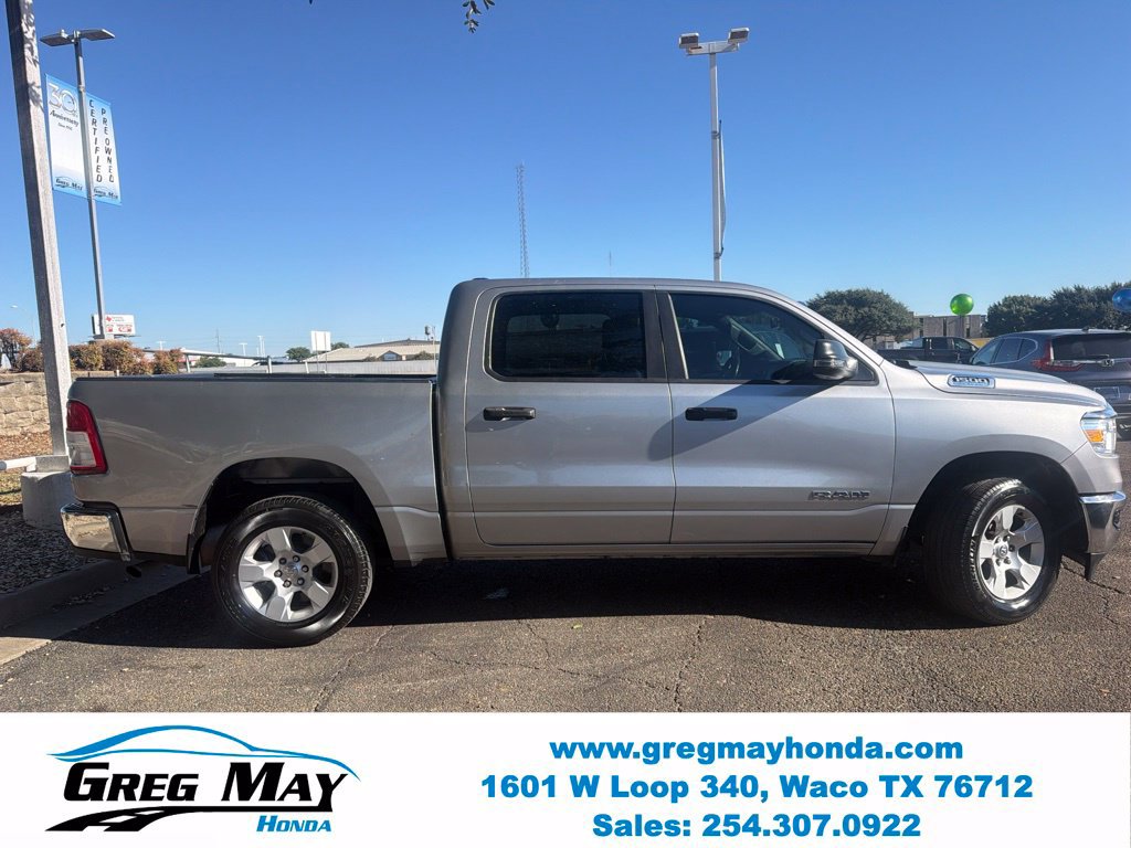 Used 2023 RAM 1500 Lone Star AWD/4WD image 2