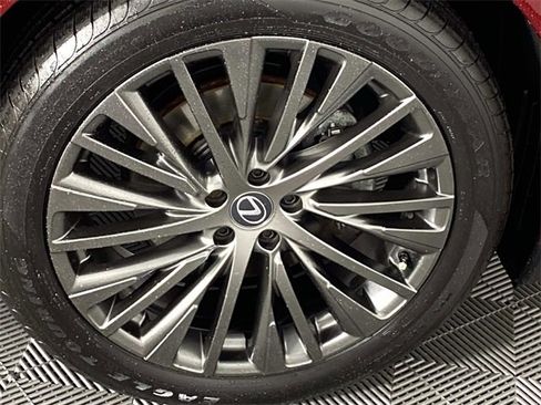 Used 2023 Lexus RX 350 Premium image 33