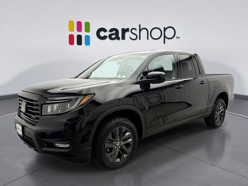 Used 2023 Honda Ridgeline Sport image 1