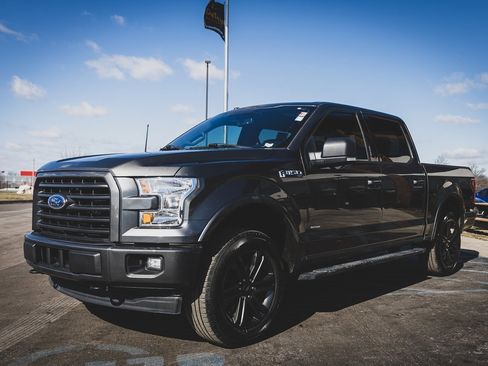 Used 2017 Ford F150 XLT w/ Equipment Group 302A Luxury image 20