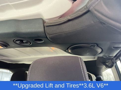 Used 2013 Jeep Wrangler Unlimited Sahara w/ Dual Top Group image 25