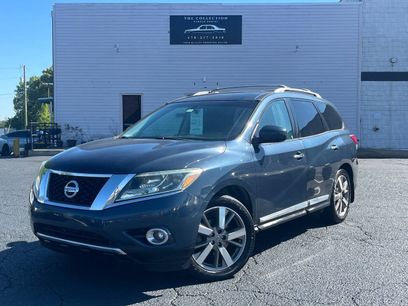 Used 2016 Nissan Pathfinder Platinum w/ Family Entertainment Package