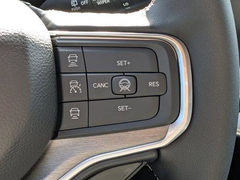 New 2026 Jeep Grand Wagoneer Limited AWD/4WD image 29