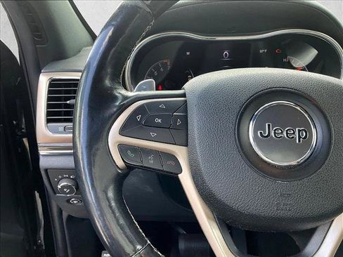 Used 2015 Jeep Grand Cherokee Overland AWD/4WD image 16