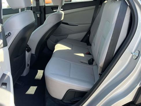 Used 2020 Hyundai Tucson SEL w/ Cargo Package image 15