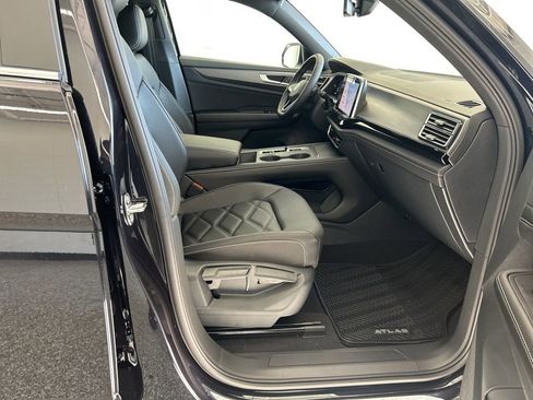 New 2026 Volkswagen Atlas Cross Sport SE AWD/4WD image 26