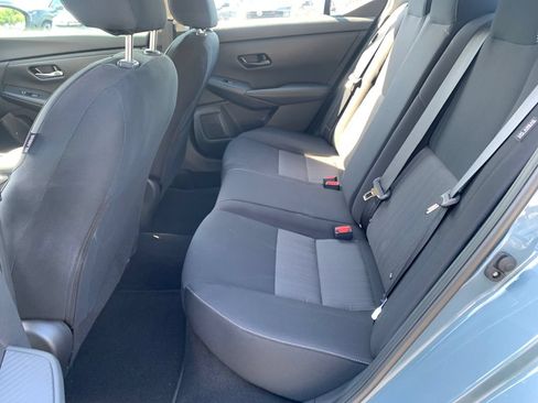 Used 2025 Nissan Sentra SV FWD image 27