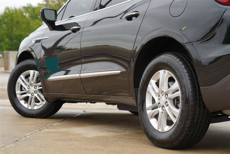 Used 2020 Buick Enclave Essence FWD image 20