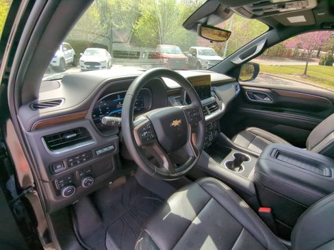 Used 2023 Chevrolet Tahoe High Country AWD/4WD image 17
