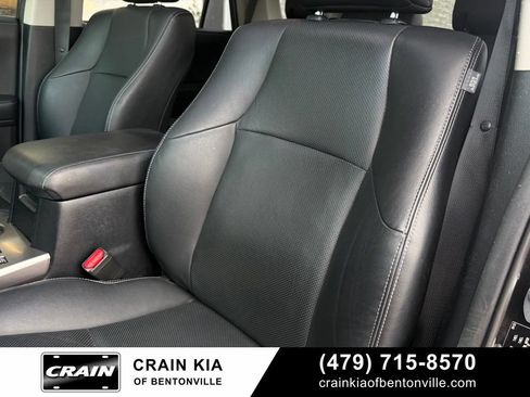 Used 2021 Toyota 4Runner Limited AWD/4WD image 23