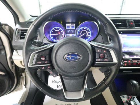 Used 2018 Subaru Legacy 2.5i Premium w/ Eyesight & BSD & Rcta & HBA AWD/4WD image 18