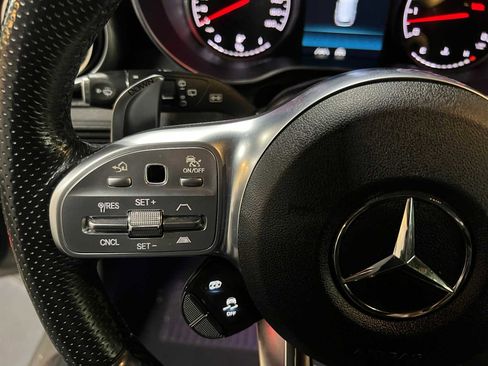 Certified 2020 Mercedes-Benz GLC 43 AMG 4MATIC image 21