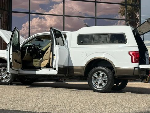 Used 2017 Ford F150 Lariat w/ Equipment Group 502A Luxury AWD/4WD image 29