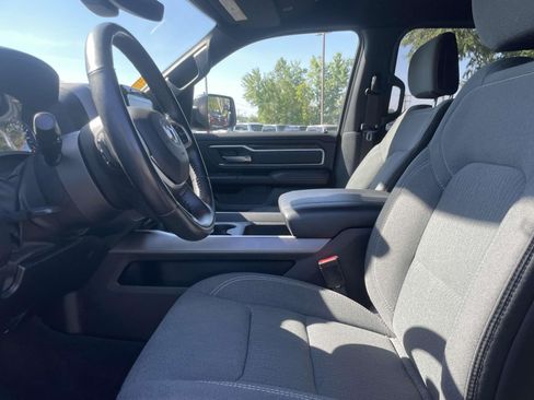 Used 2022 RAM 1500 Big Horn AWD/4WD image 14