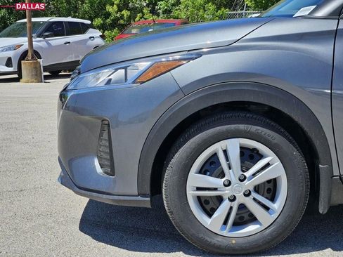 New 2025 Nissan Kicks Play S image 6