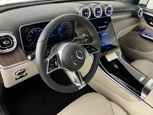 New 2026 Mercedes-Benz GLC 300 4MATIC image 17