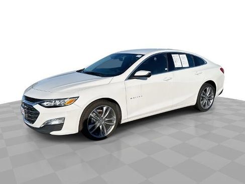Used 2024 Chevrolet Malibu LT image 1