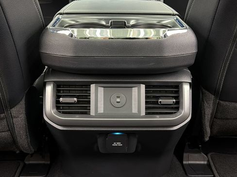 Used 2026 Ford F150 Lariat AWD/4WD image 42