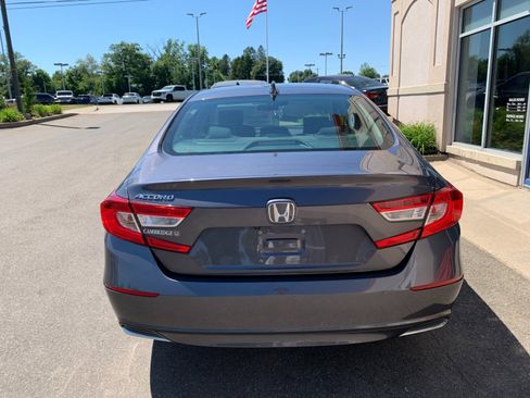Used 2019 Honda Accord LX image 5