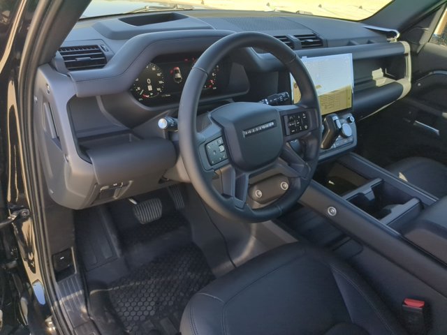 New 2026 Land Rover Defender 110 X-Dynamic SE AWD/4WD image 3