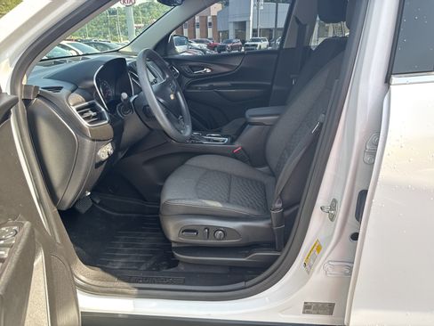 Used 2019 Chevrolet Equinox LT AWD/4WD image 11