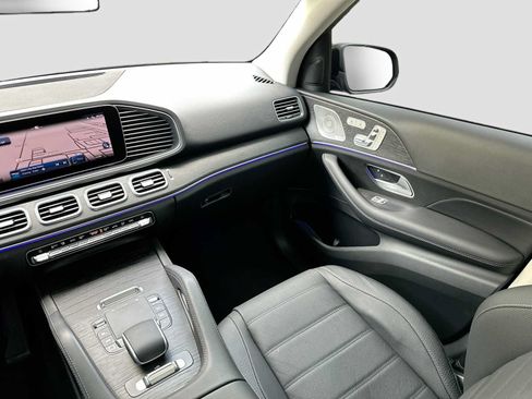 Certified 2025 Mercedes-Benz GLE 580 4MATIC image 25