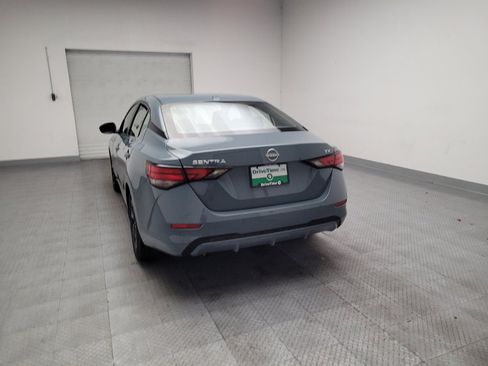 Used 2024 Nissan Sentra SV FWD image 6