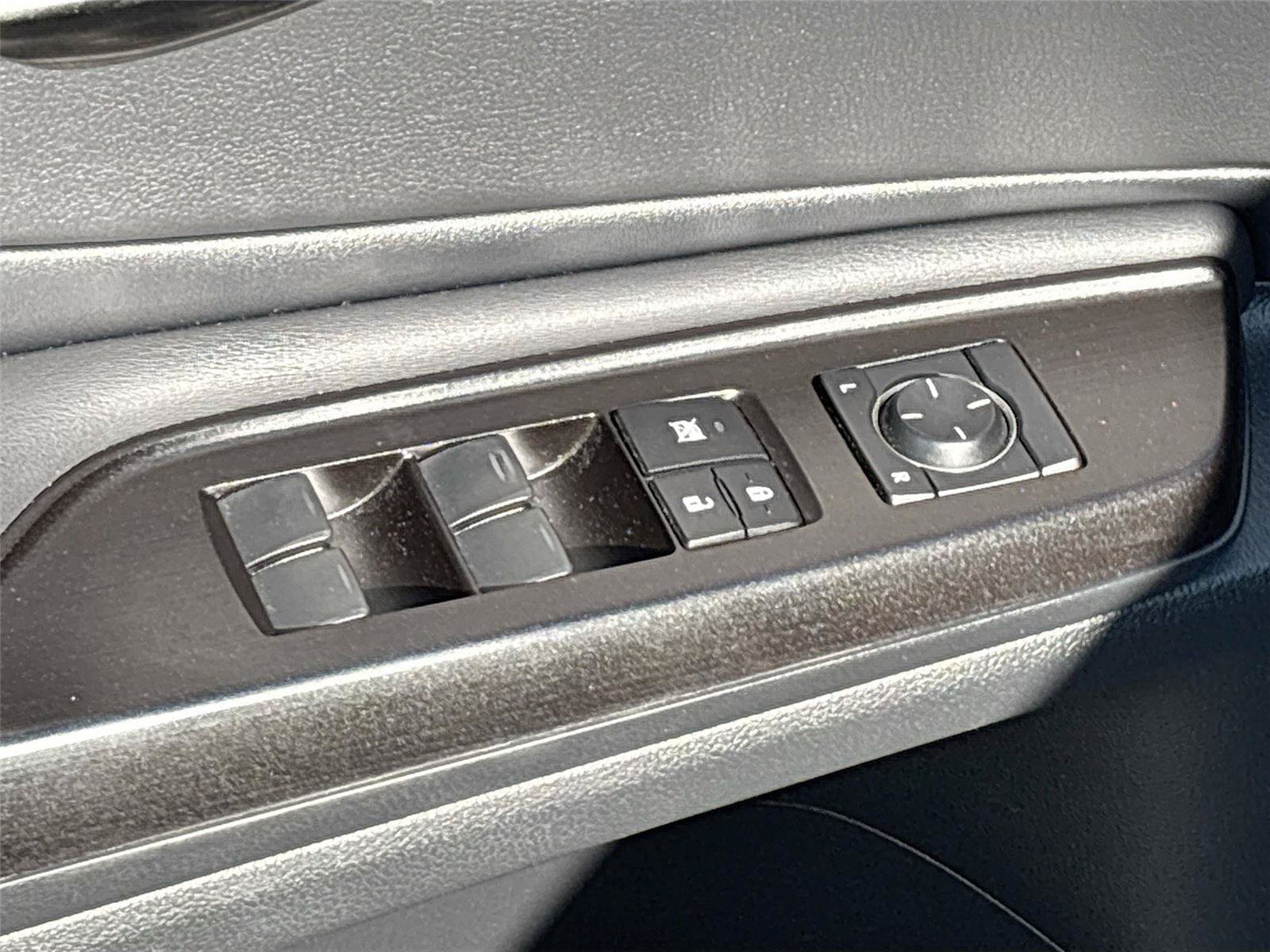 Used 2019 Lexus ES 350 w/ Premium Package FWD image 18