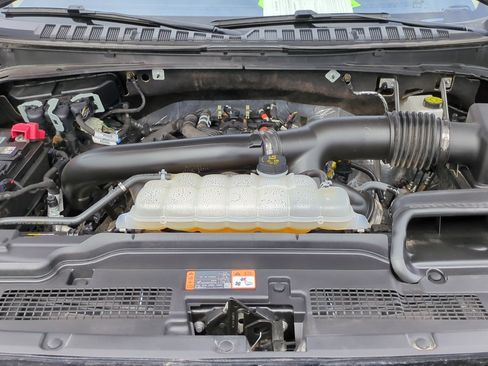 Used 2025 Ford Expedition Active AWD/4WD image 34