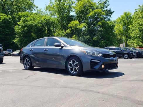 Used 2019 Kia Forte LXS FWD image 3