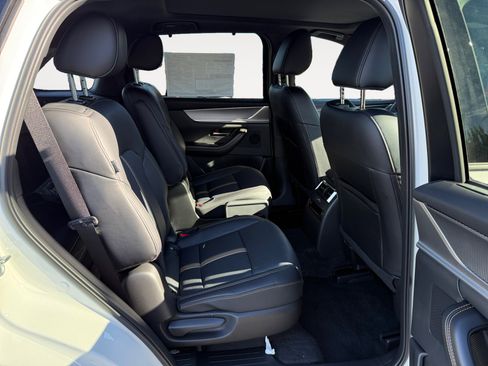 New 2026 MAZDA CX-90 3.3 Turbo S w/ Premium Package image 18