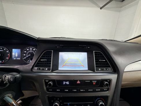 Used 2017 Hyundai Sonata Sport FWD image 14