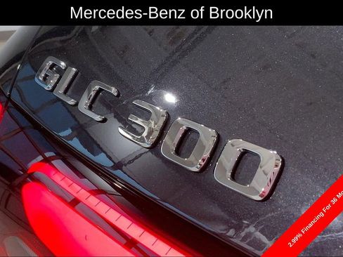 Certified 2025 Mercedes-Benz GLC 300 4MATIC image 9