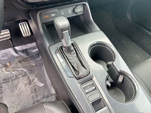 Used 2025 Honda Civic Sport image 16