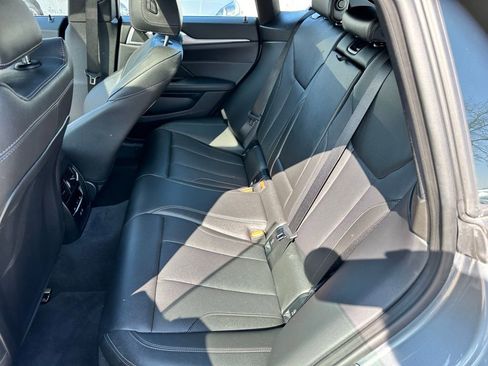 Used 2025 BMW i4 xDrive40i w/ Parking Assistance Package image 11