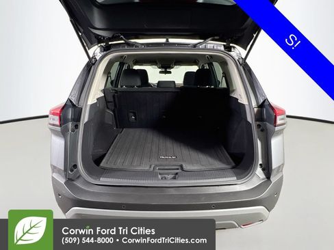 Used 2023 Nissan Rogue S AWD/4WD image 14