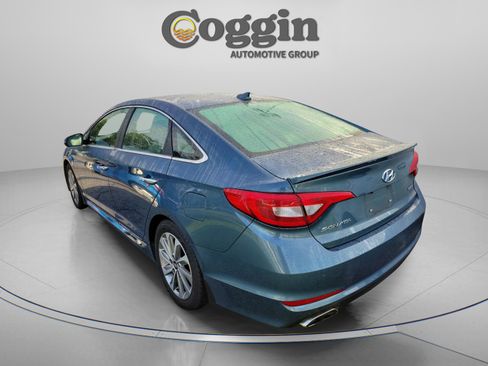 Used 2016 Hyundai Sonata Sport w/ Option Group 02 FWD image 3