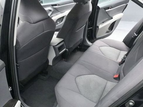 Used 2023 Toyota Camry LE FWD image 10