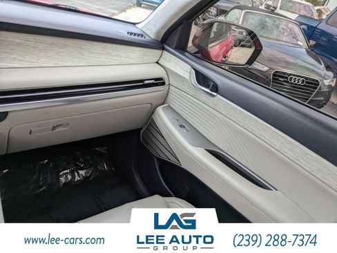 Used 2023 Hyundai Palisade Calligraphy AWD/4WD image 17