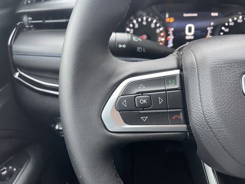 New 2026 Jeep Compass Latitude image 23