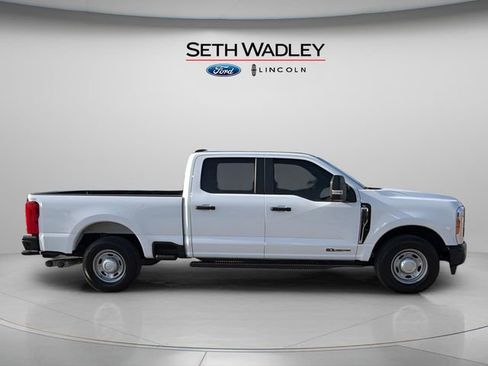 Used 2025 Ford F250 XL image 8