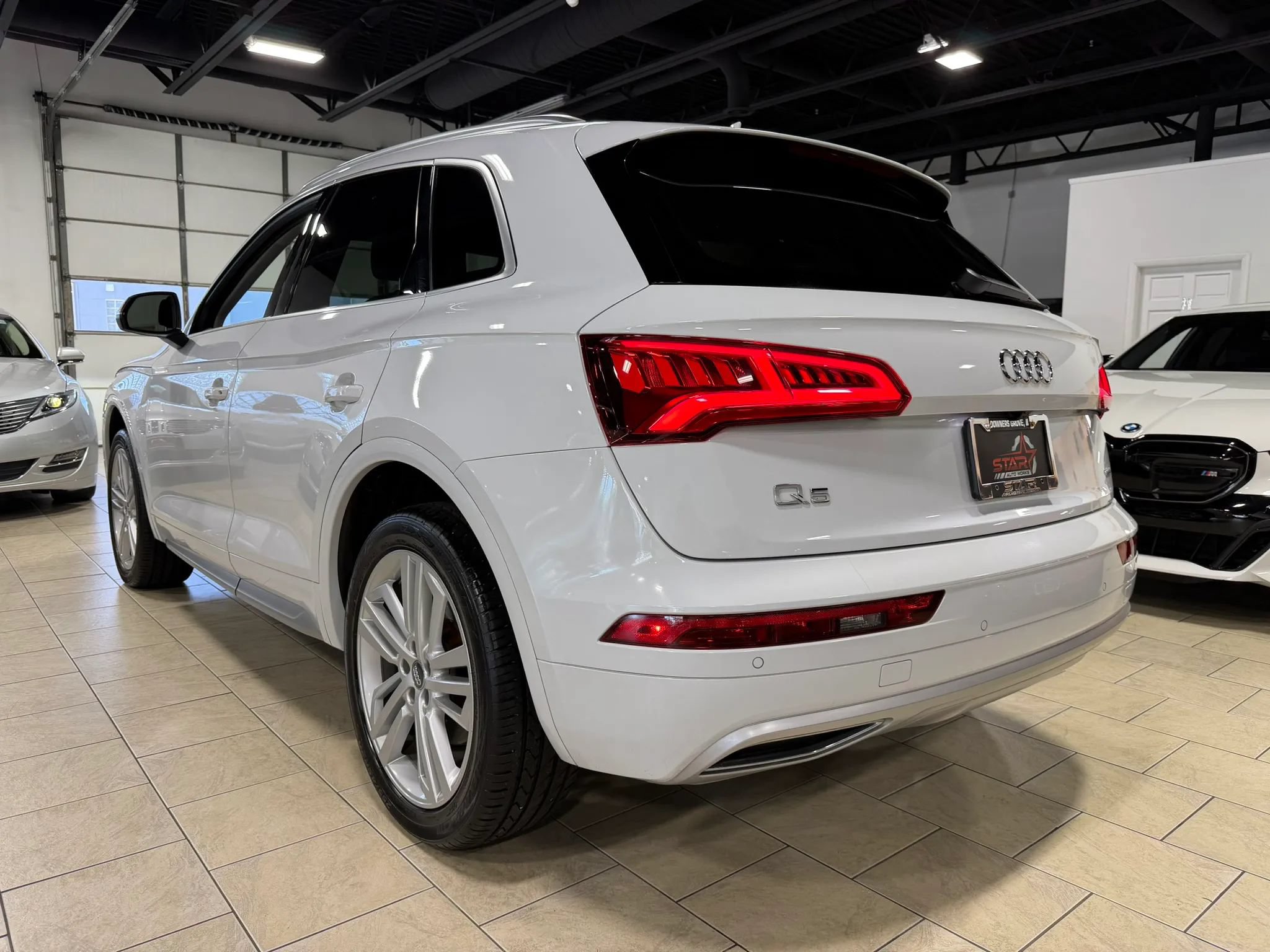 Used 2020 Audi Q5 2.0T Premium Plus w/ Premium Plus Package AWD/4WD image 4