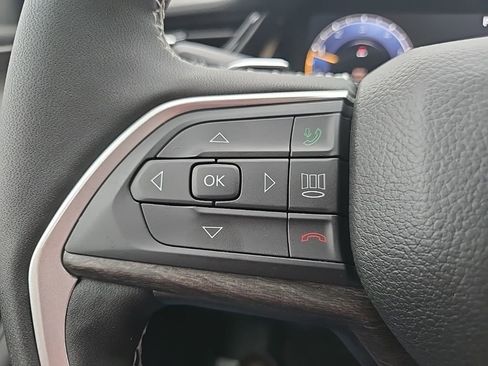 New 2026 Jeep Grand Cherokee Altitude AWD/4WD image 39