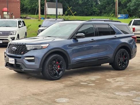 Used 2021 Ford Explorer ST w/ Equipment Group 401A AWD/4WD image 3
