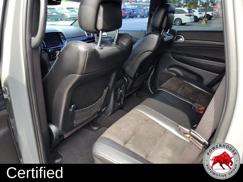 Used 2020 Jeep Grand Cherokee Altitude RWD image 16