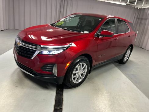 Used 2024 Chevrolet Equinox LT w/ LPO, Floor Liner Package image 3