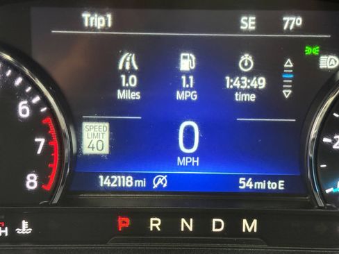 Used 2021 Ford Explorer XLT w/ Equipment Group 202A AWD/4WD image 23